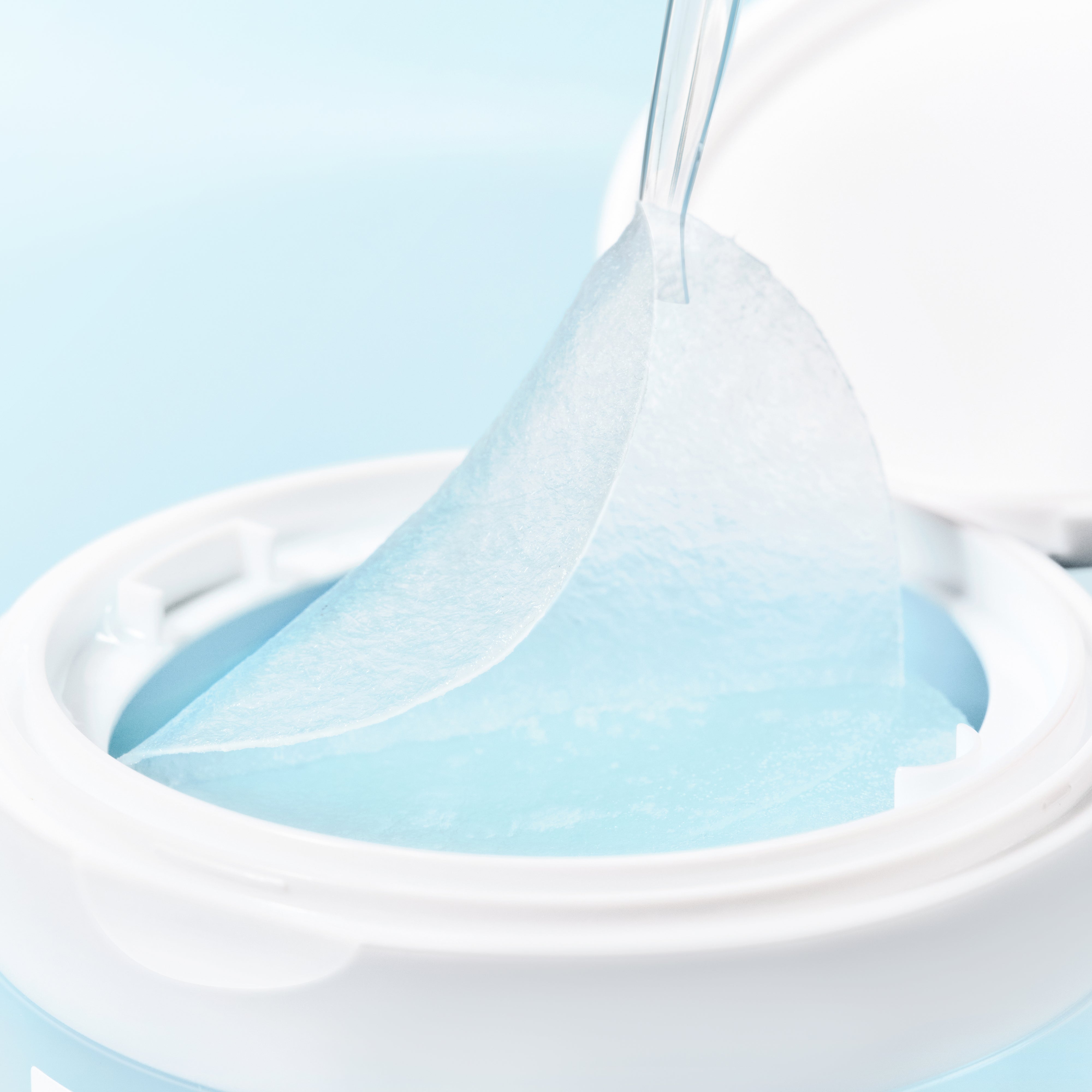 Madagascar Centella Hyalu-Cica Jelly-fit Ampoule Pad